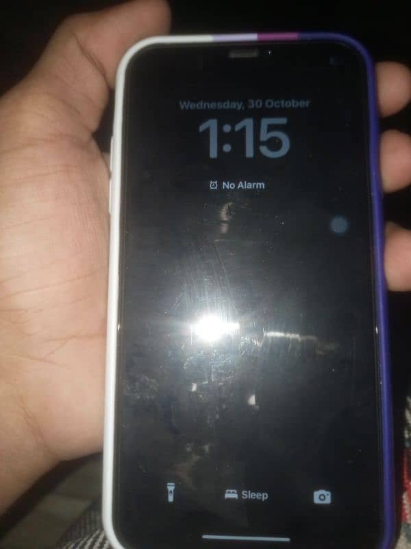 iphone 11  64 gb 1