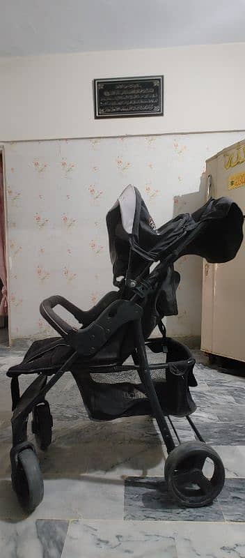 Imported Pram with best Quality 0