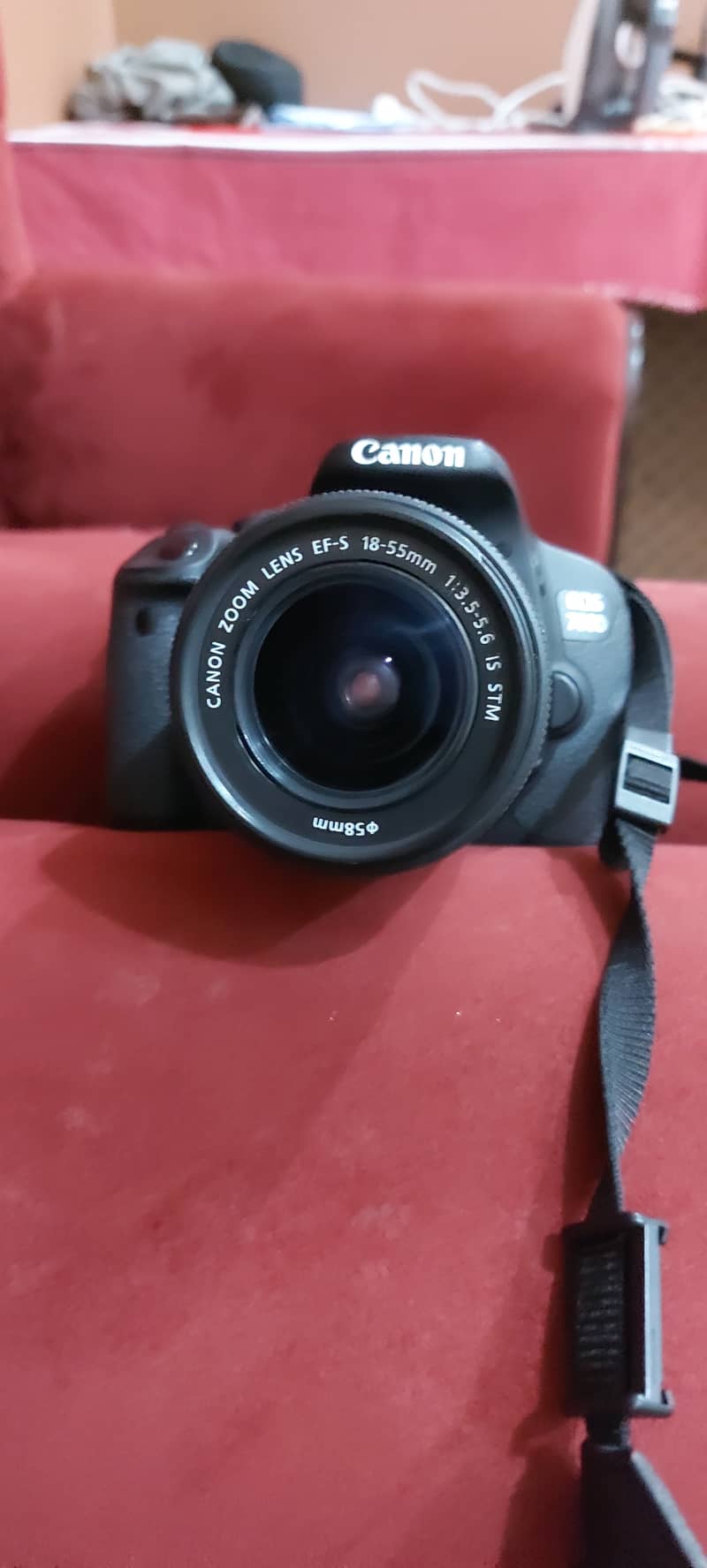 Canon 700d with 18-55 2