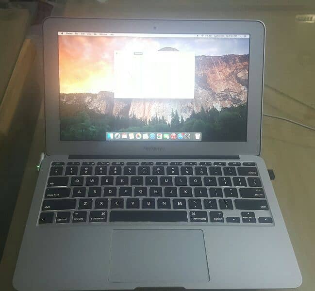 Macbook Air 2015 core i7 3