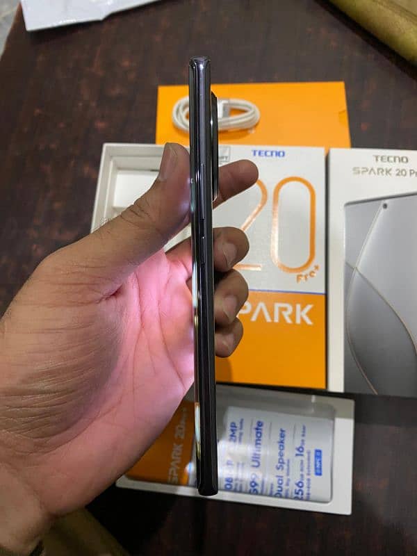 Spark 20 pro plus 8+8GB 256GB (Temporal Orbit) 6