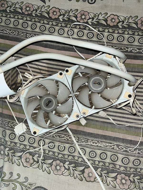 dark flash 240Aio liquid cooler white edition 3