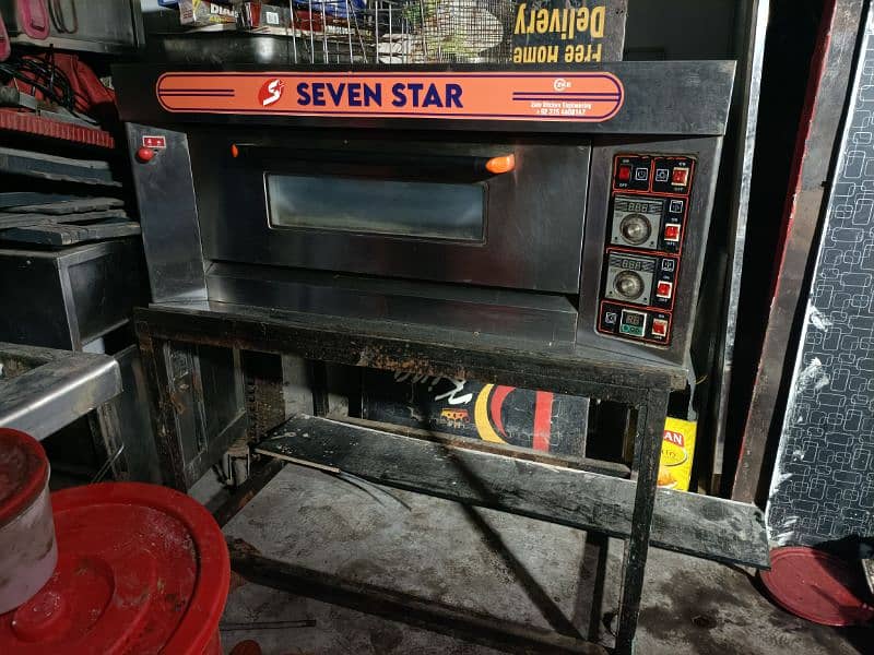 pizza oven 4 larag steel body 0