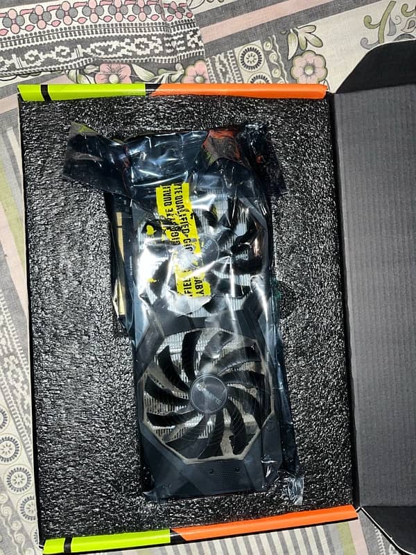 Gigabyte 2060 12gb oc edition Graphic card with box 4