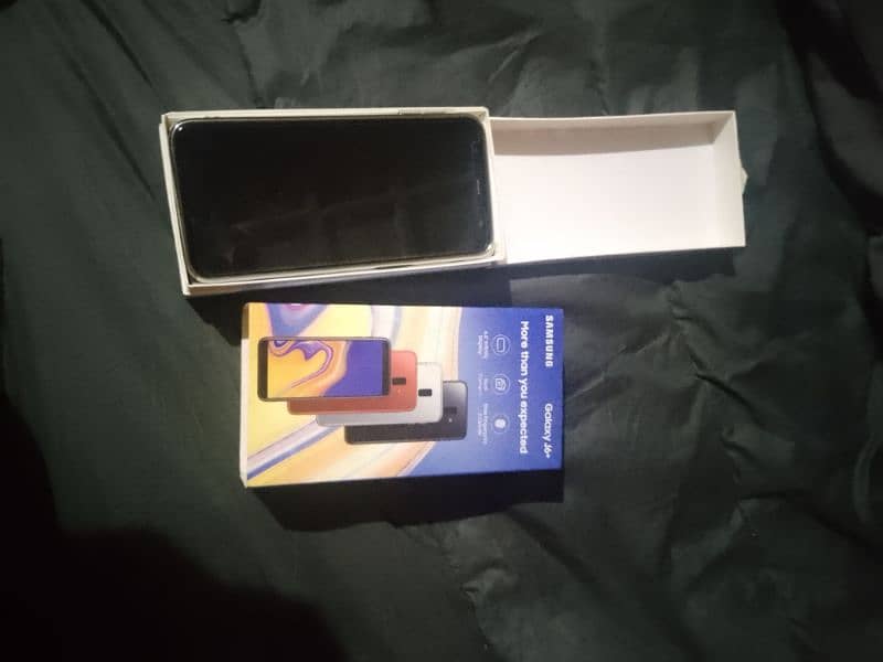 Samsung j6÷ 13