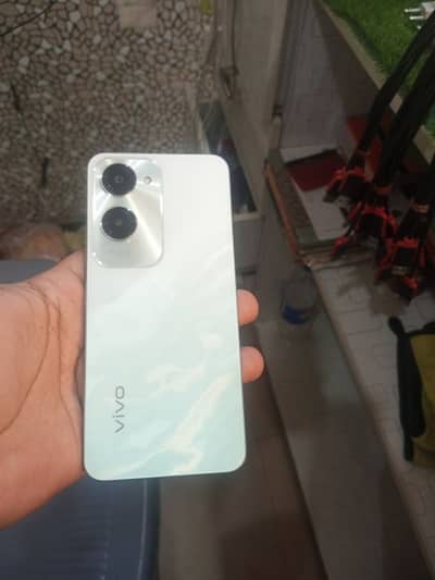 Vivo y18 6gb 128gb