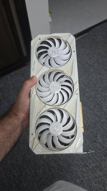 Asus ROG Strix 3070 8G 1