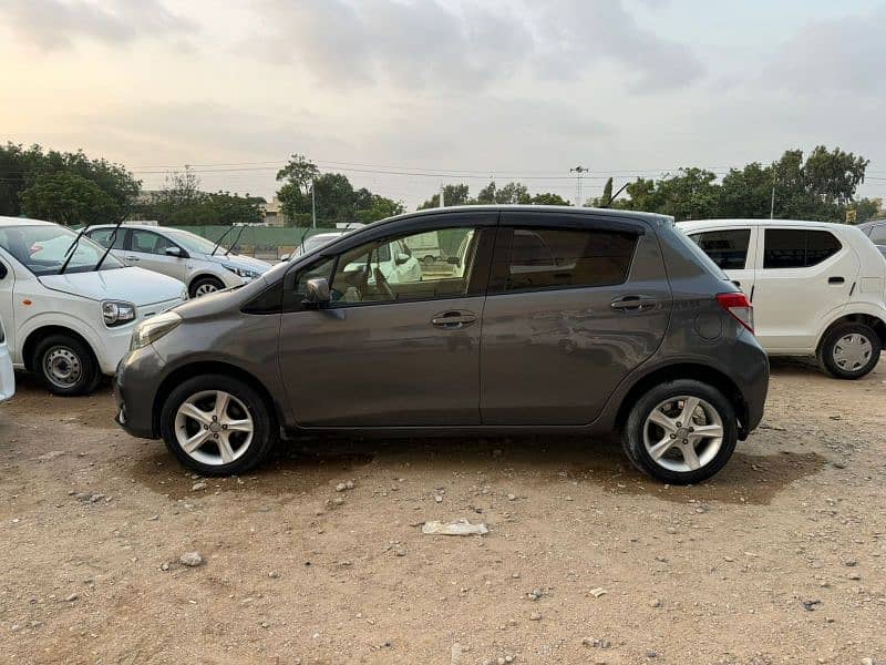 Toyota Vitz 2012 0