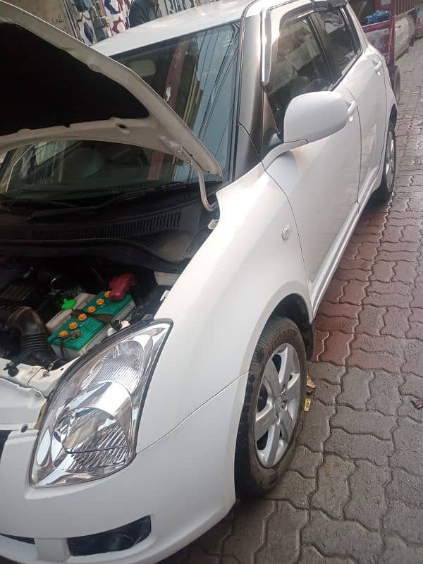 Suzuki Swift 2019 13