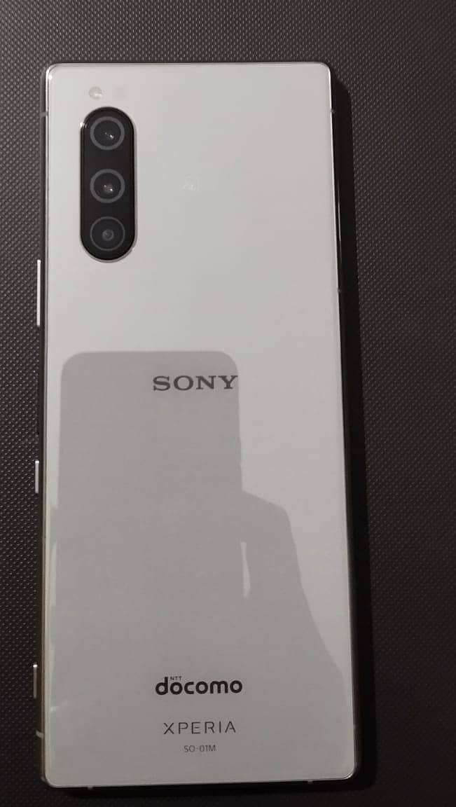 Sony Xperia 5 | 6 RAM | 64 ROM | Snapdragon 855 | Offical PTA Approved 1