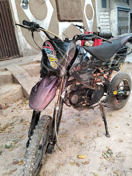 Mini Trail Bike 124cc 10 by 10 condition 4