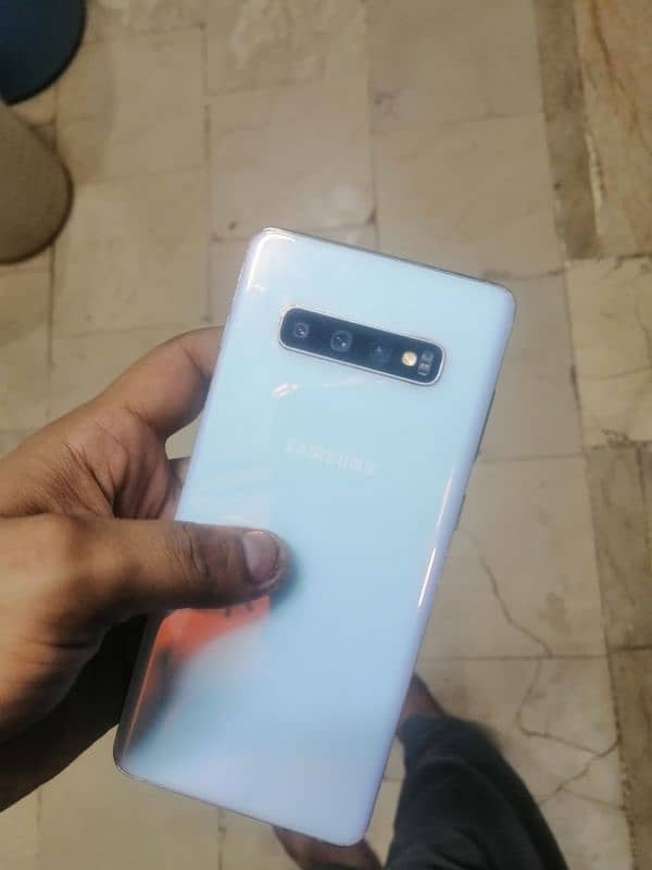 Samsung S10 plus 0