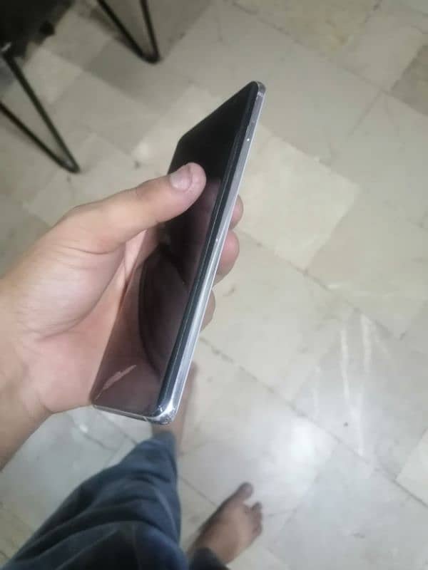 Samsung S10 plus 4