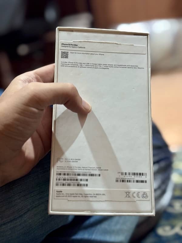 iPhone 15 Pro Max Natural Titanium - Non PTA 7