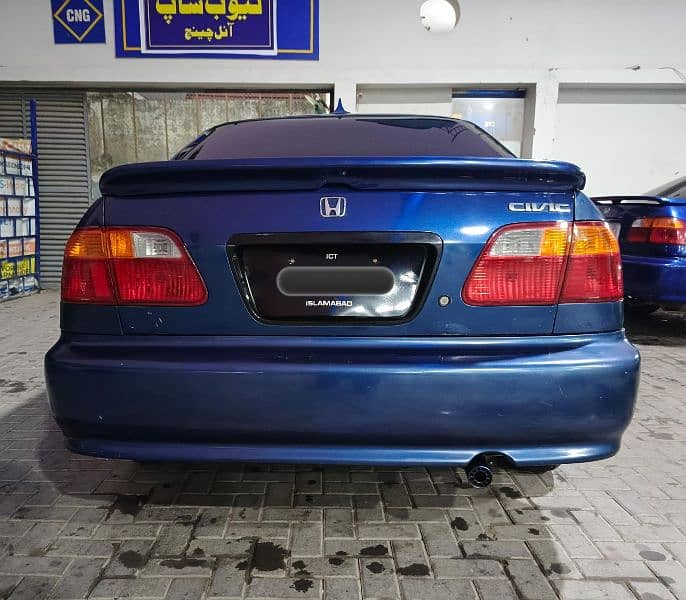 Honda Civic Prosmetic 2000 4