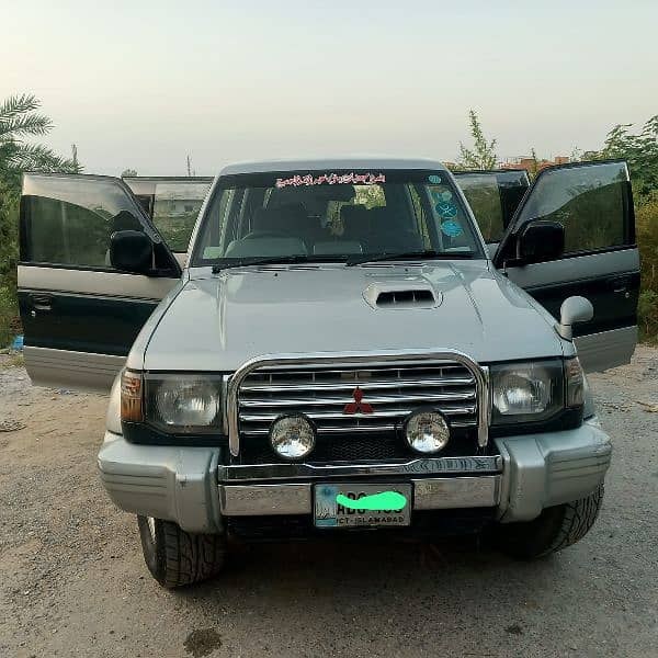 Mitsubishi Pajero 1997 5