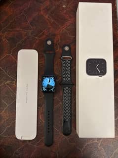 Apple Series 5 watch GPS, Always on display , 44mm , complete box LLA