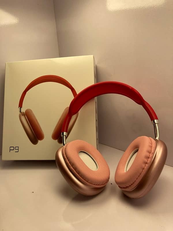 P9 headphones wirless and aux option Best sound quality . 2