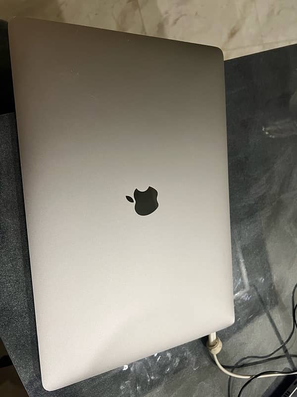 Macbook Pro 2019 2