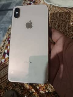 iPhone xs max non pta 512 GB conditions 10/10 batry health 81 hai 0