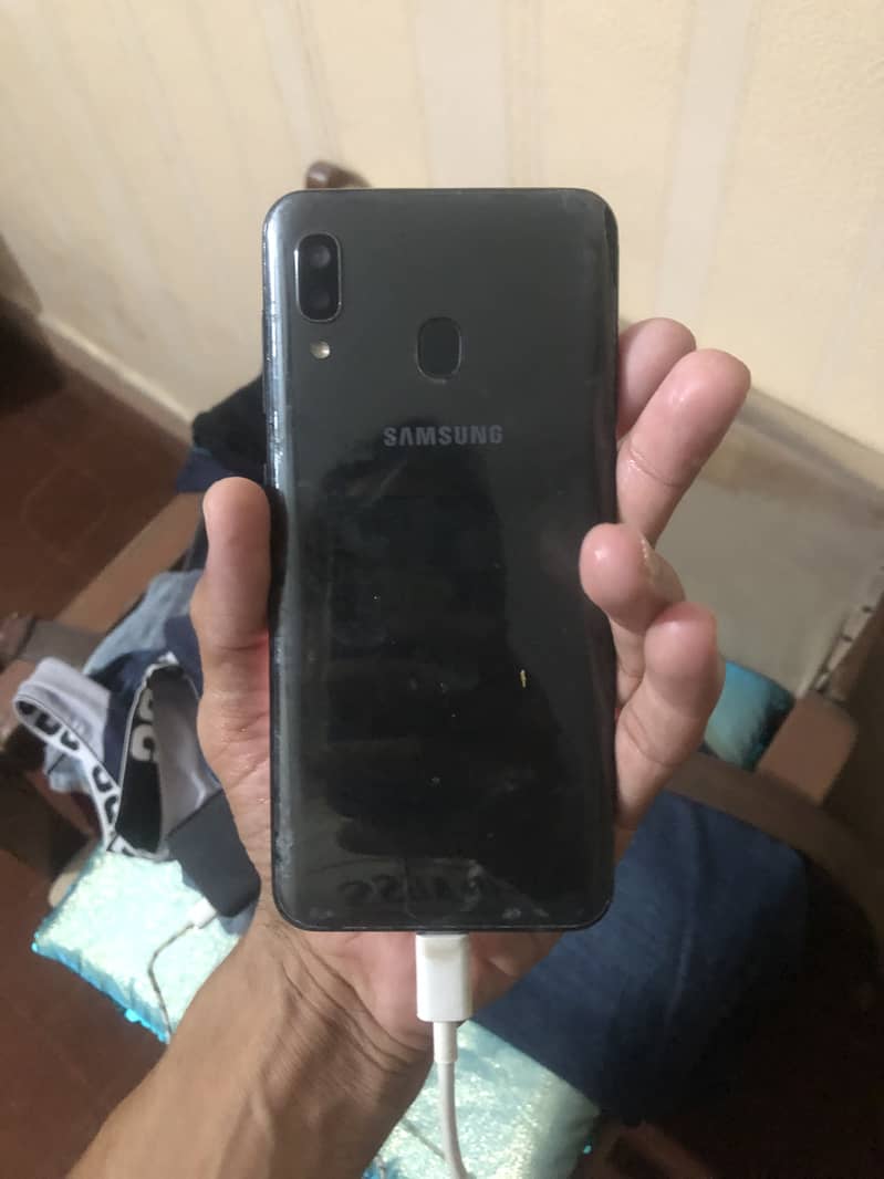 Samsung a20 for sale 1