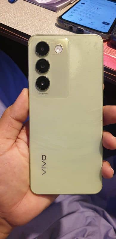 vivo y 100 8+8 256 1