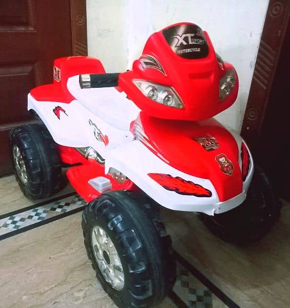 kids imported Quardbike 4Wheeler electric batery operated rechargeable 2