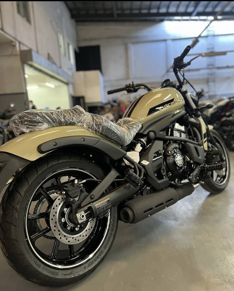 Kawasaki Vulcan S 3