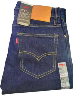 Levis