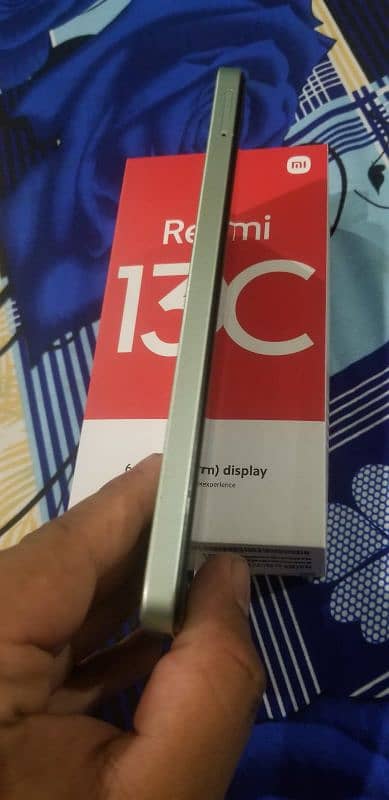 REDMI 13C GREEN COLOUR 3