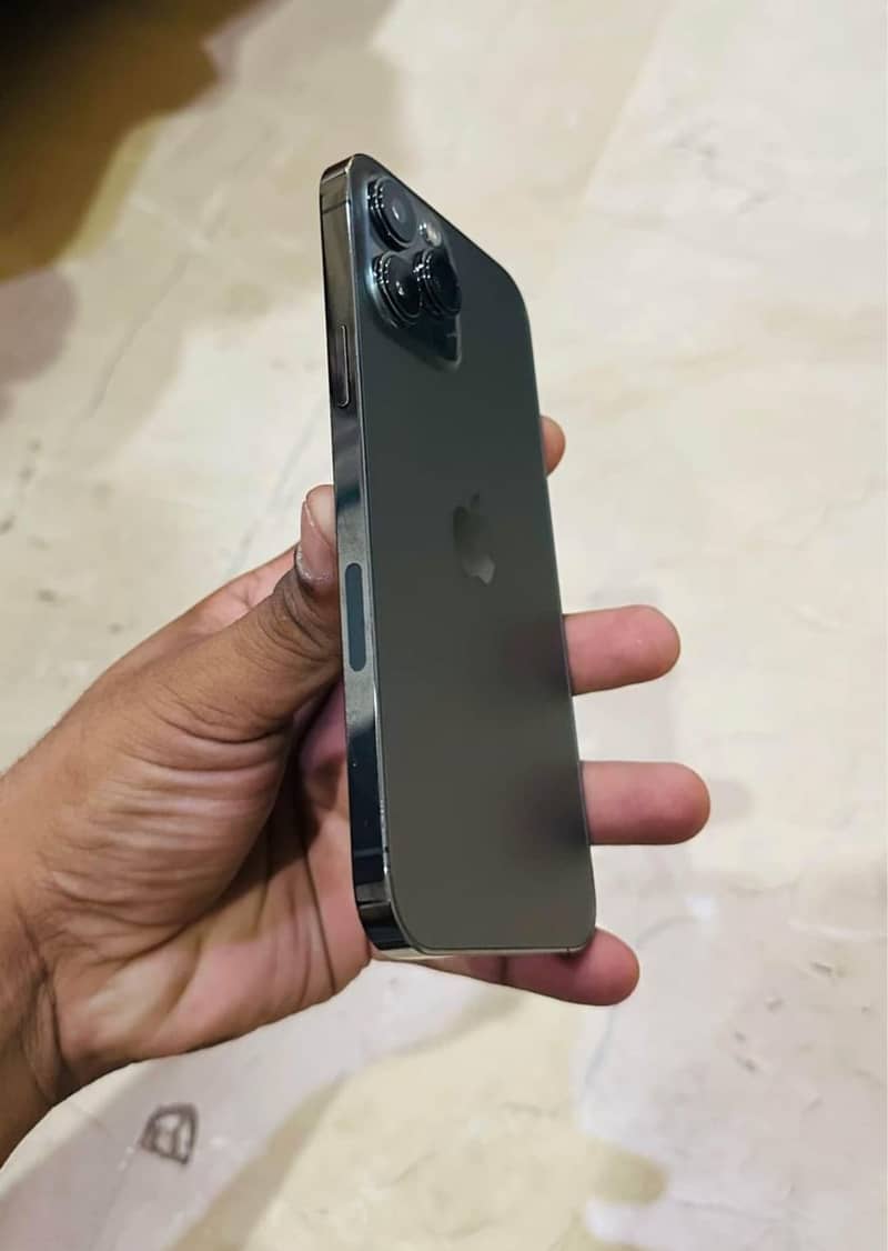 Urgent sale iphone 13 pro max all okay kit non pta jv 128 gb 1