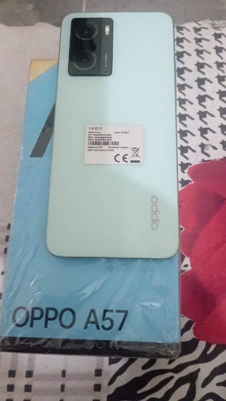 OPPO A57 4-64 1