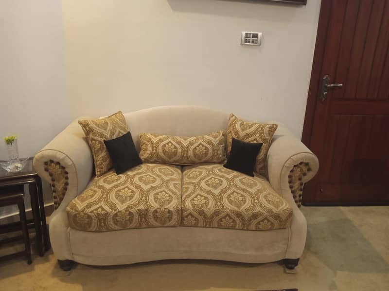 7 seater sofa 1