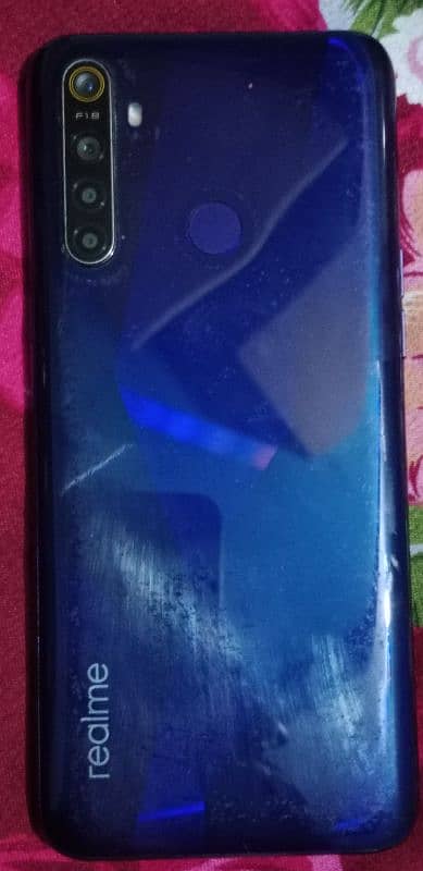 Realme 5 with box 1