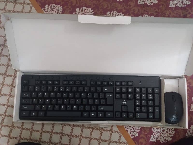 Dell Wireless Keyboard and mouse is available for sale 1