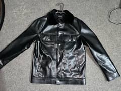 Black fur jacket in leather best quality only medium