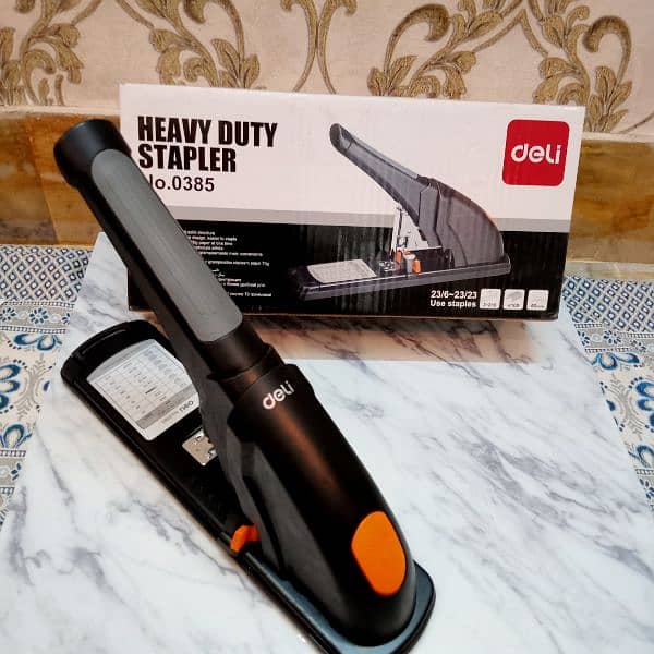 heavy duty stapler 2