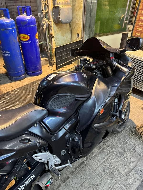 Suzuki HayaBusa gxr 1300cc 2010 model 1