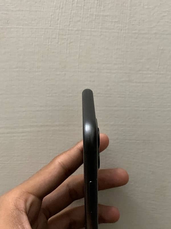 iPhone 11 128 gb PTA APPROVED 5