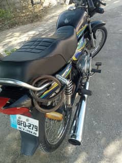 United 100 cc Bike for sale is very good condition