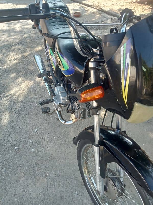 United 100 cc Bike for sale is very good condition 5