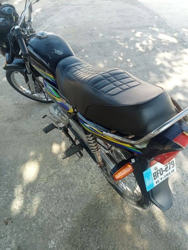 United 100 cc Bike for sale is very good condition 8