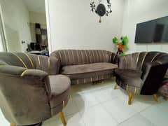 5-Seater Sofa Set for Sale – Slightly Used! 0