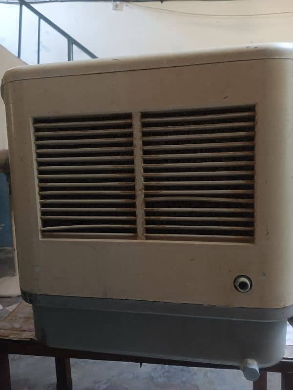 Urgent Sale Sonica Air cooler full chillar 2