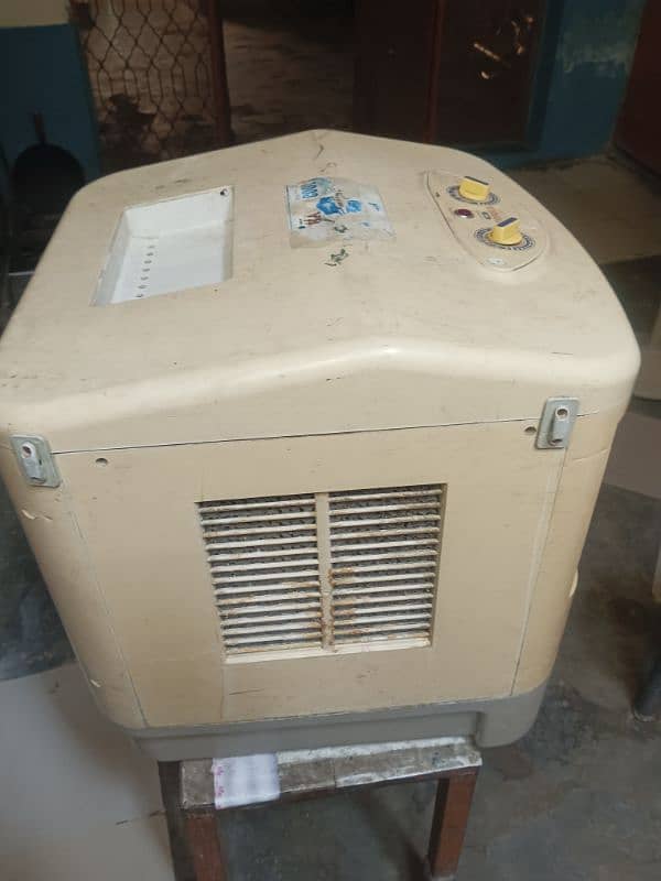 Urgent Sale Sonica Air cooler full chillar 3