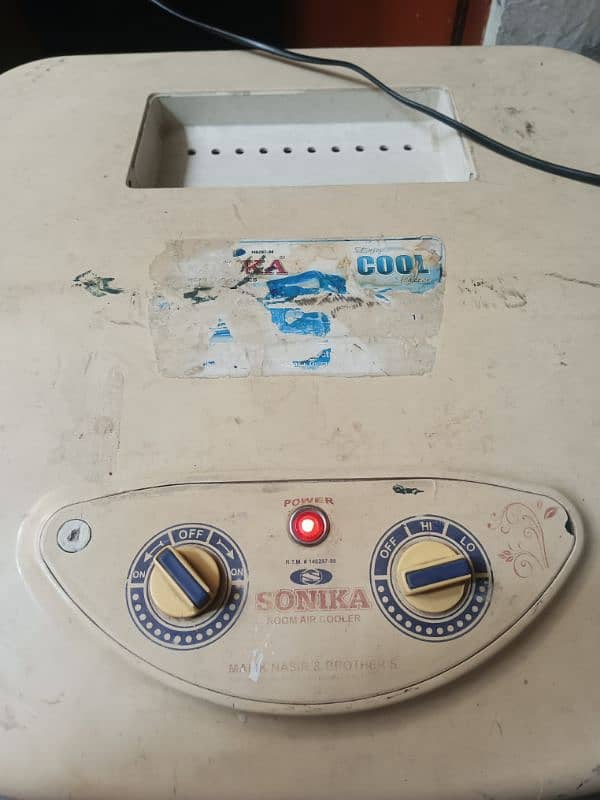 Urgent Sale Sonica Air cooler full chillar 4