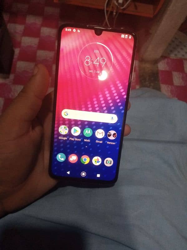 Moto z4 android for sale 4/128 pta approved 4