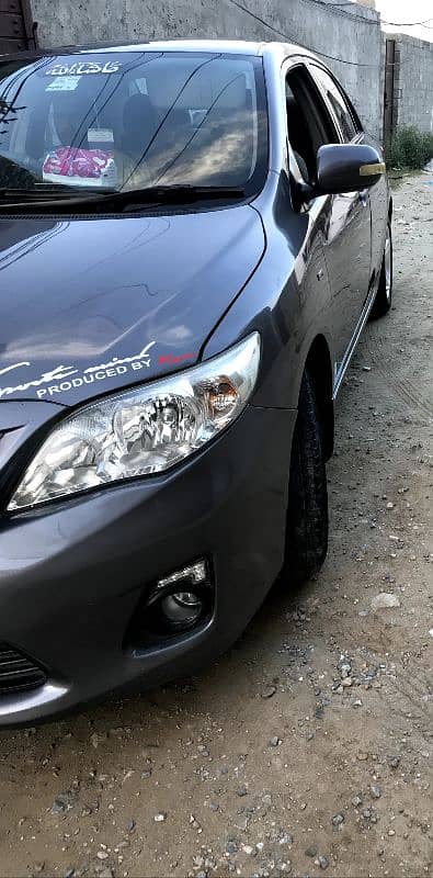 Toyota Corolla GLI 2013 9