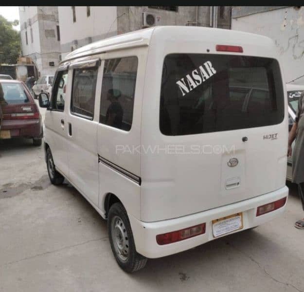 Daihatsu Hijet 2024 4