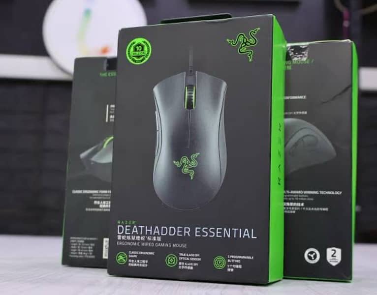 New Razer DeathAdder Essential 0